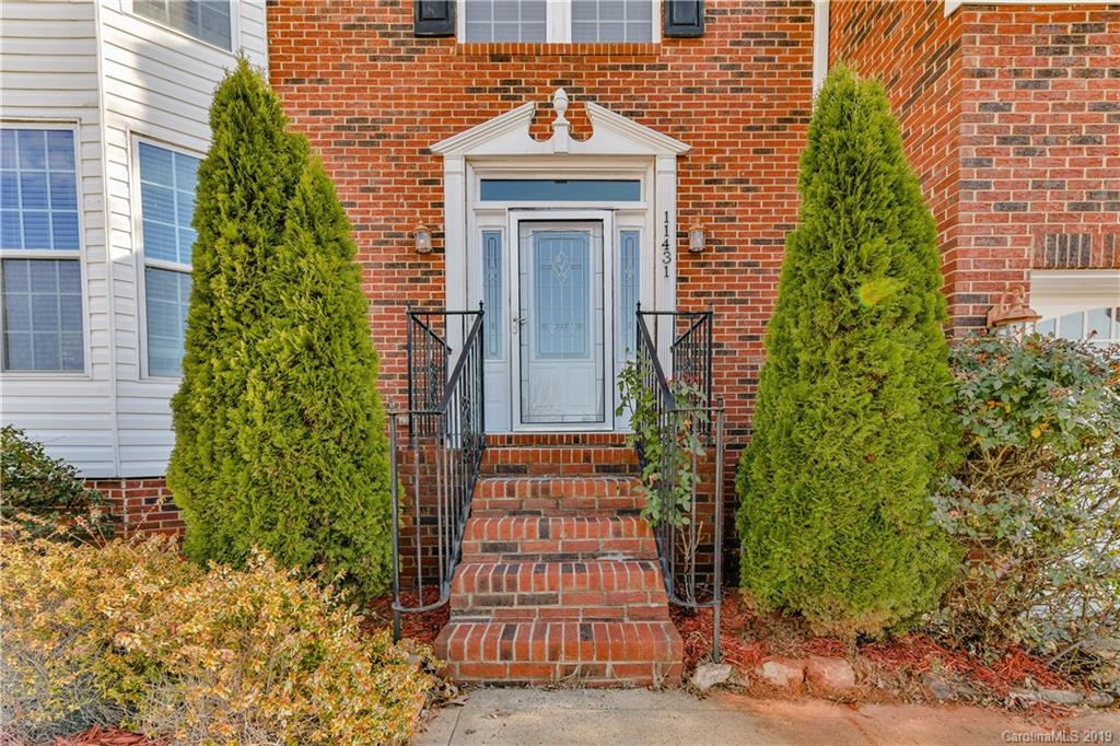 11431 Coreopsis Road Charlotte, NC 28213 - Photo 3 of 48 Gallery Image 3