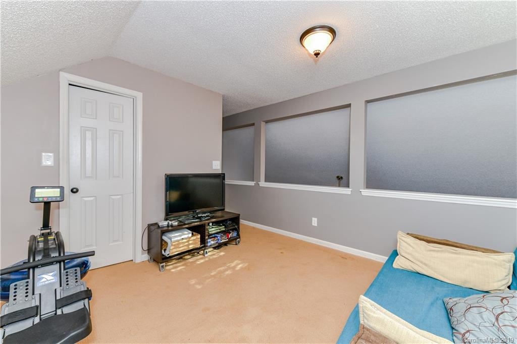 11431 Coreopsis Road Charlotte, NC 28213 - Photo 40 of 48 Gallery Image 40