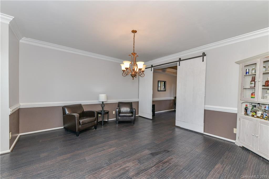 11431 Coreopsis Road Charlotte, NC 28213 - Photo 8 of 48 Gallery Image 8