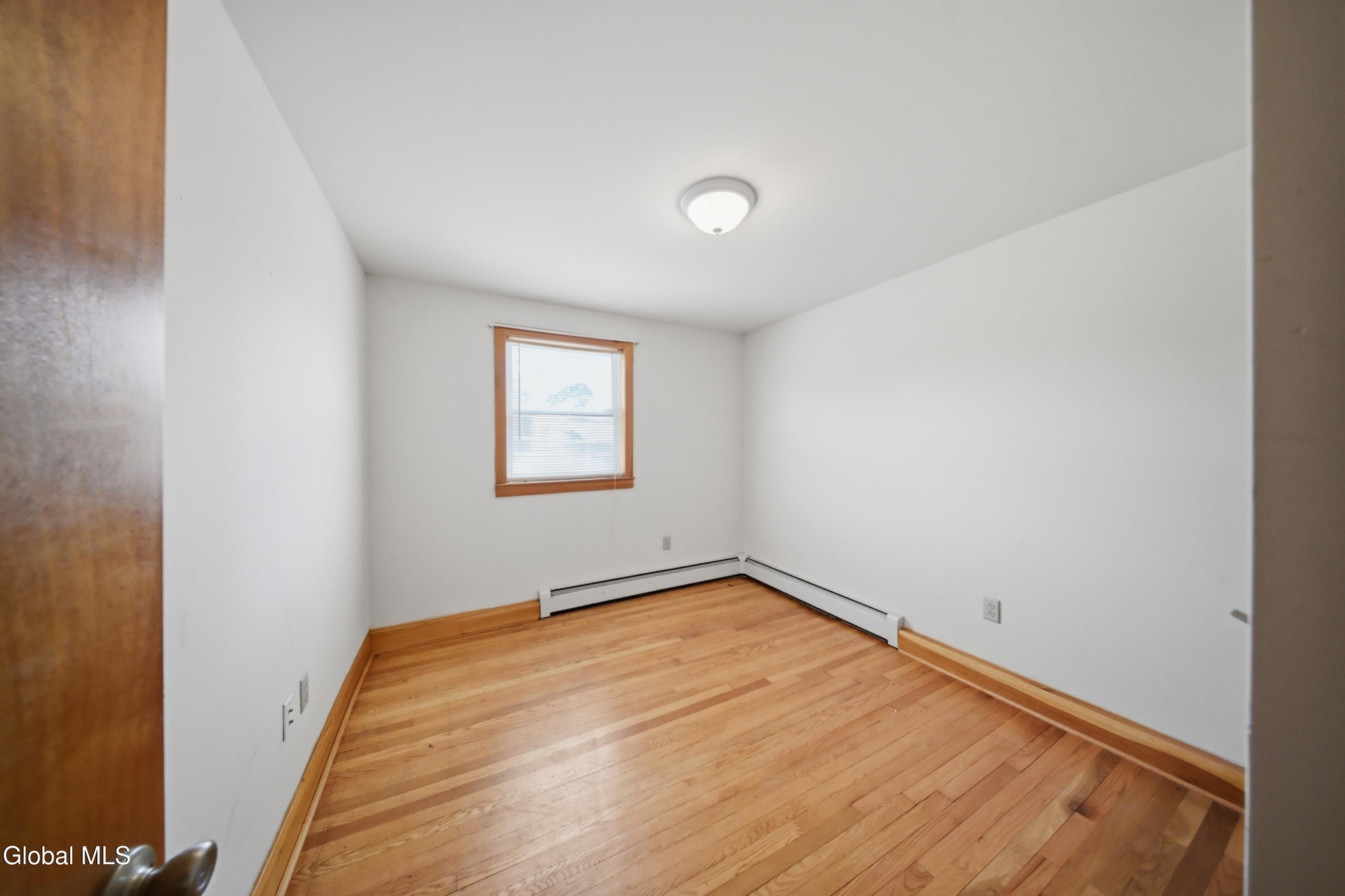 189 River Road Bethlehem, NY 12077 - Photo 24 of 37 21