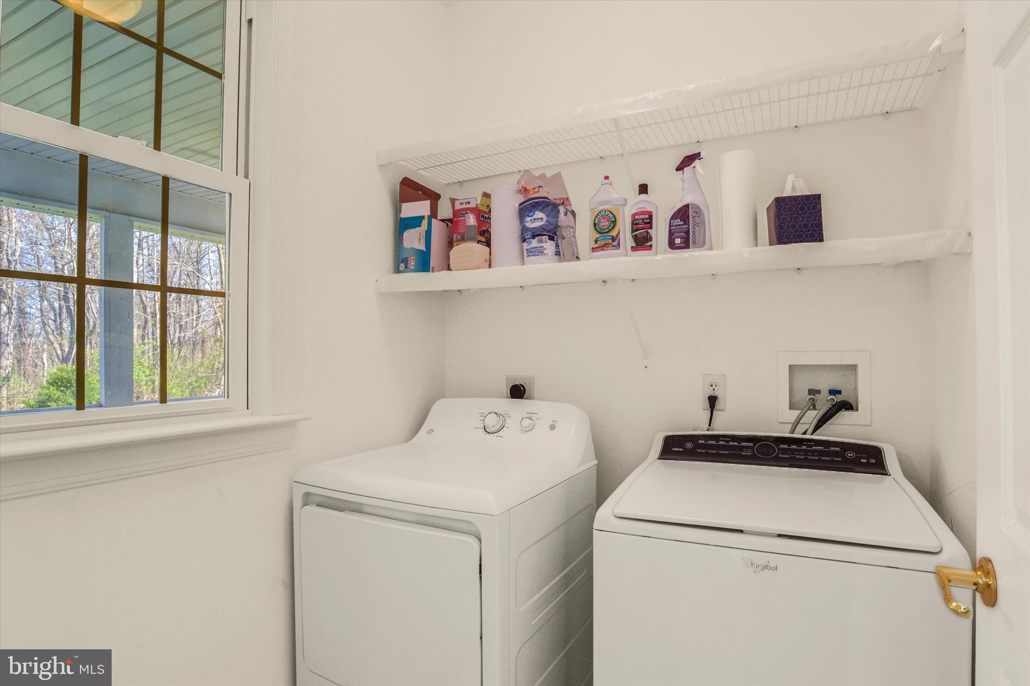 935 Silver Lake Road Lewisberry, PA 17339 - Photo 20 of 39 Laundry (off kitchen)