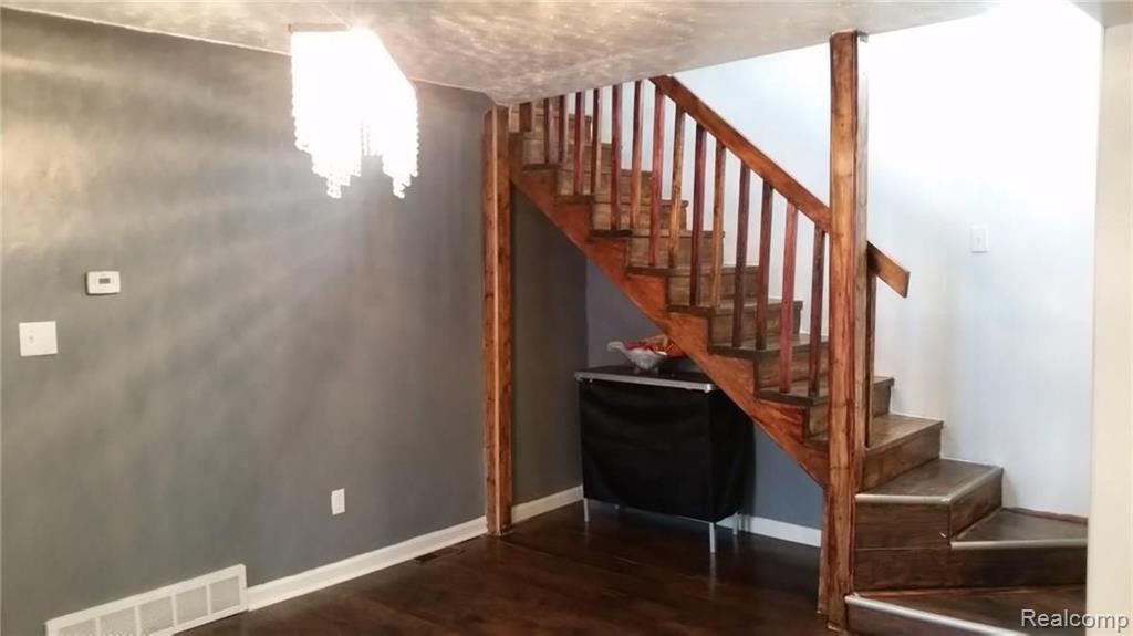 7501 Beech Daly Road Taylor, MI 48180 - Photo 24 of 31