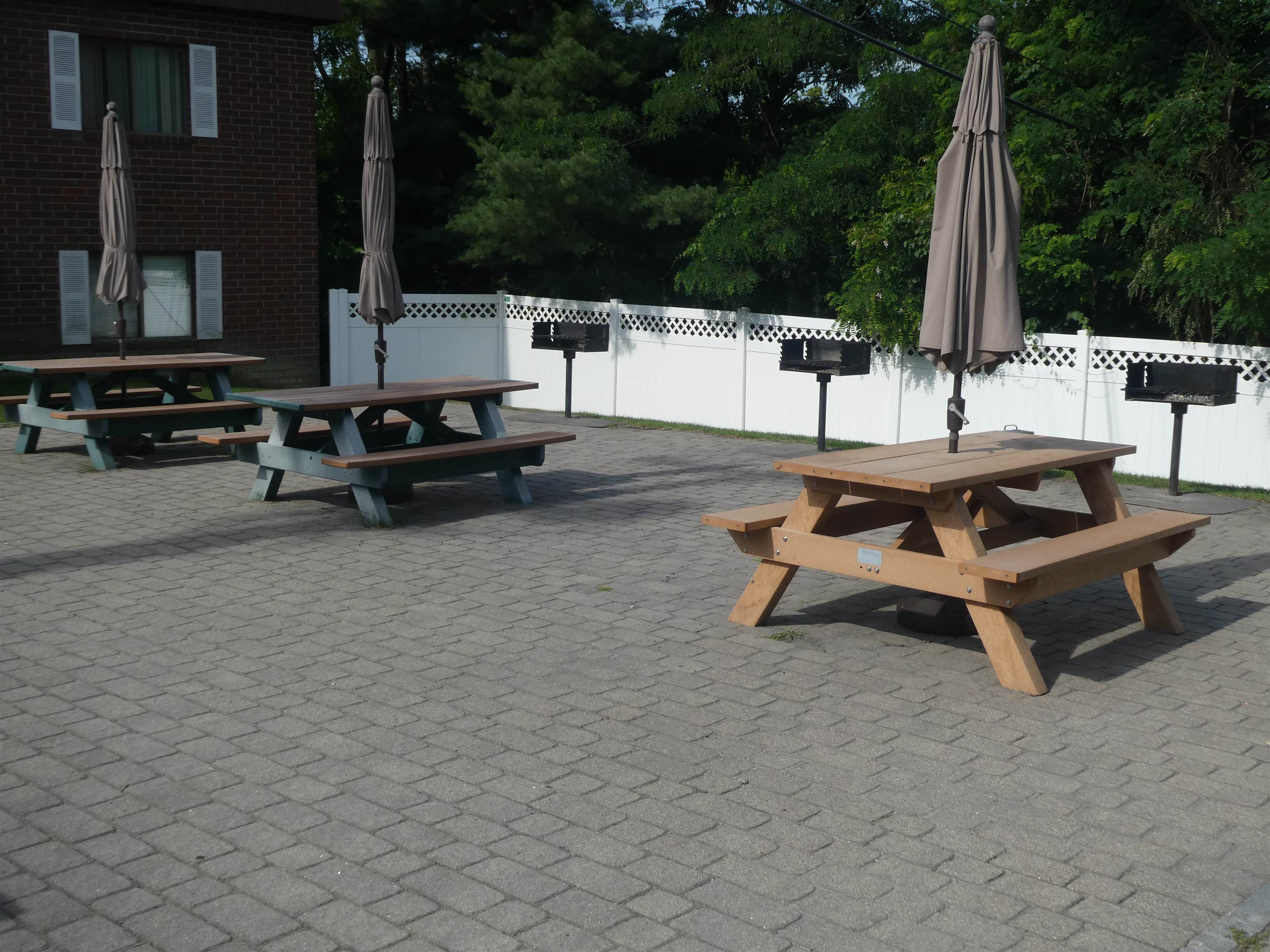 545 Calef Road, Unit 18 Manchester, NH 03103 - Photo 10 of 14
