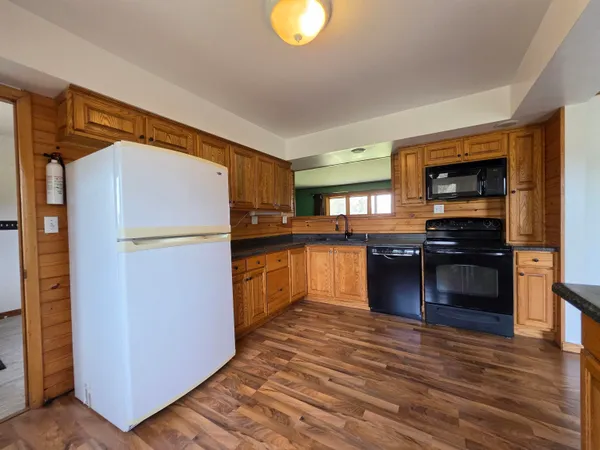 $450,000 | 27696 Concord Avenue, Warrens, WI 54666