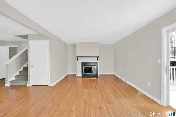 $269,900 | 28 Larkspur Drive, Unit 28, Cromwell, CT 06416