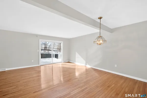 $269,900 | 28 Larkspur Drive, Unit 28, Cromwell, CT 06416