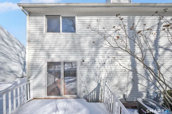 $269,900 | 28 Larkspur Drive, Unit 28, Cromwell, CT 06416