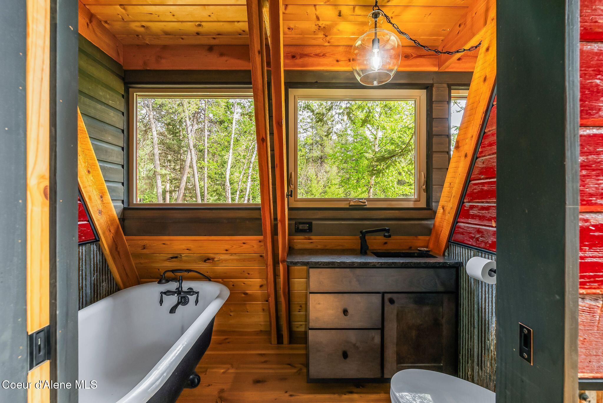 45 Rascals Road Sandpoint, ID 83864 - Photo 25 of 55 .