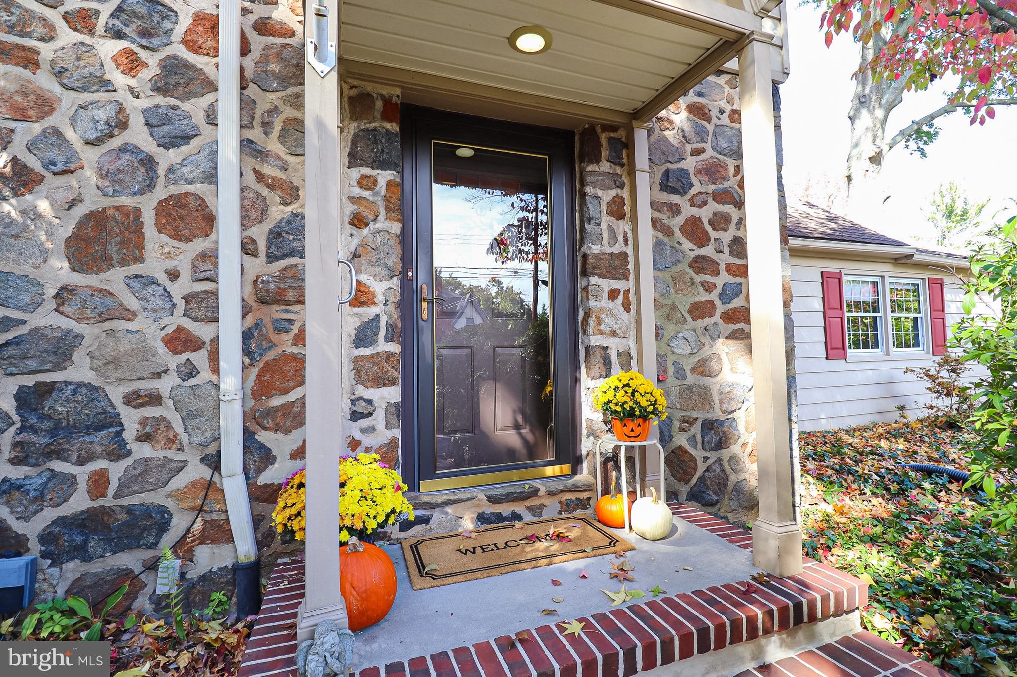 1503 River Road Wilmington, DE 19809 - Photo 23 of 29 Beautiful stone front