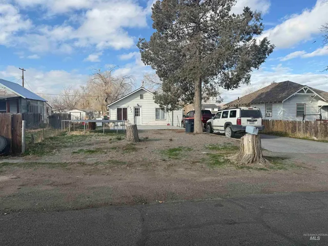 $170,000 | 252 Alexander Street, Twin Falls, ID 83301