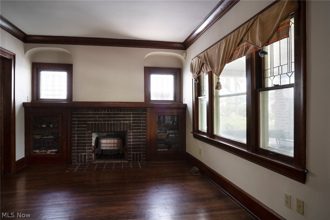2584 Cheshire Road Cleveland, OH 44120 - Photo 2 of 35 Gallery Image 2