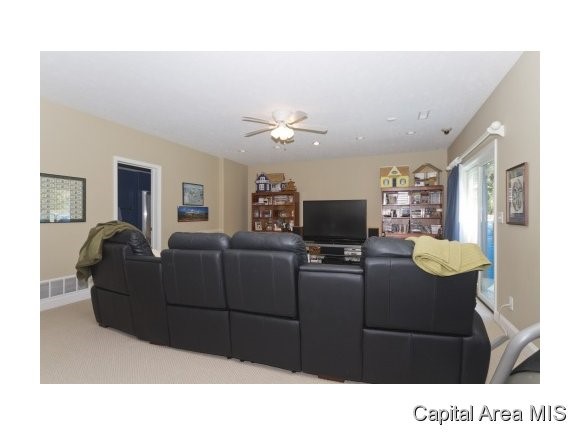 608 Woodbridge Road Springfield, IL 62711 - Photo 17 of 23