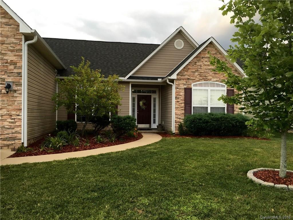 24 Pamlico Road Fletcher, NC 28732 - Photo 2 of 23