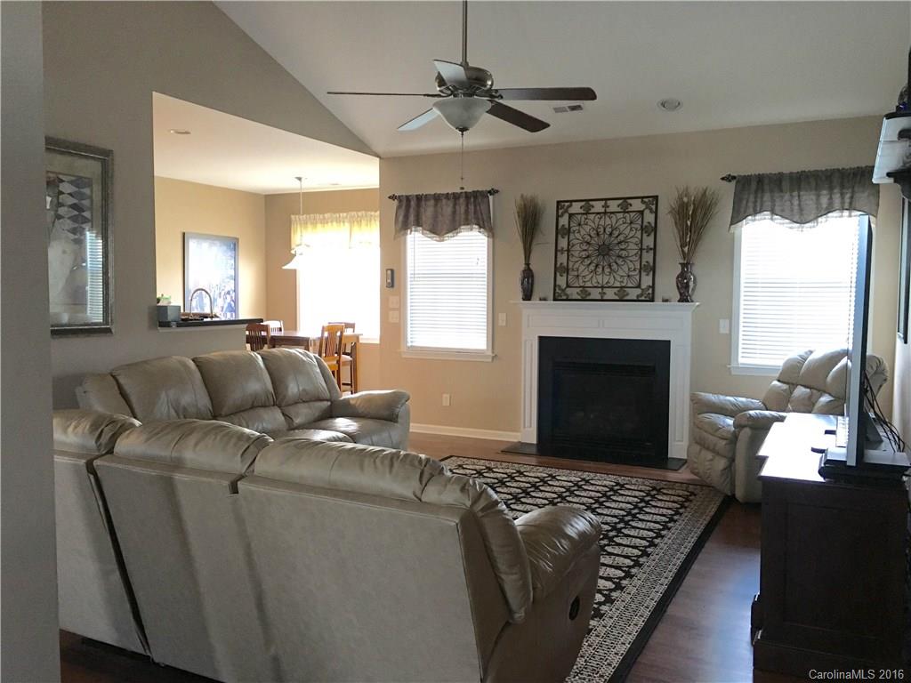 24 Pamlico Road Fletcher, NC 28732 - Photo 4 of 23