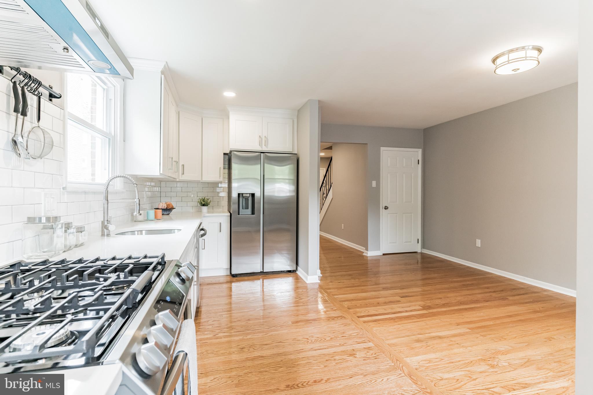 328 Ripka Street Philadelphia, PA 19128 - Photo 14 of 32