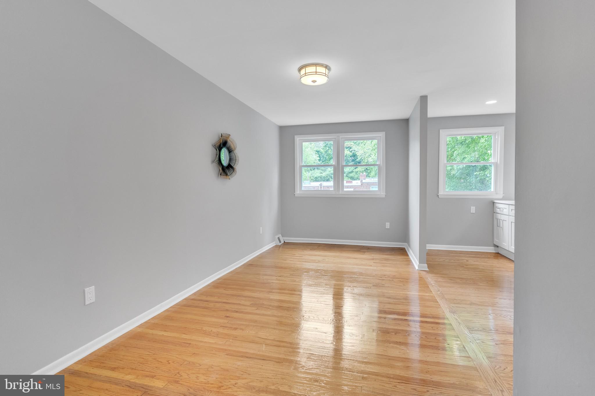 328 Ripka Street Philadelphia, PA 19128 - Photo 10 of 32