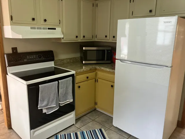 $2,250 | 1315 Summit Avenue, Detroit Lakes, MN 56501