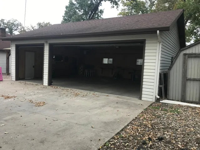 $2,250 | 1315 Summit Avenue, Detroit Lakes, MN 56501