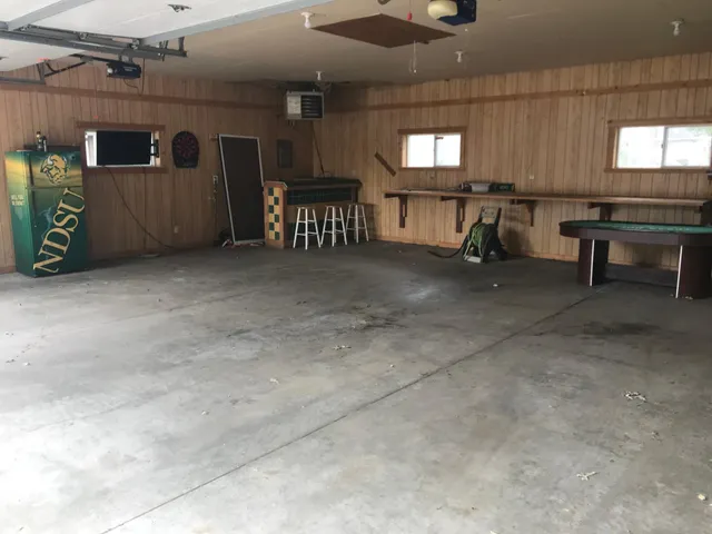 $2,250 | 1315 Summit Avenue, Detroit Lakes, MN 56501