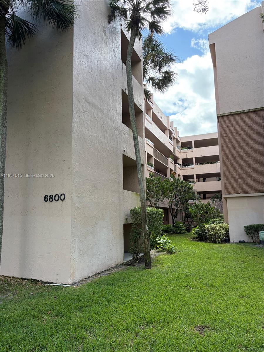 6800 Cypress Road, Unit 111 Plantation, FL 33317 - Photo 26 of 27
