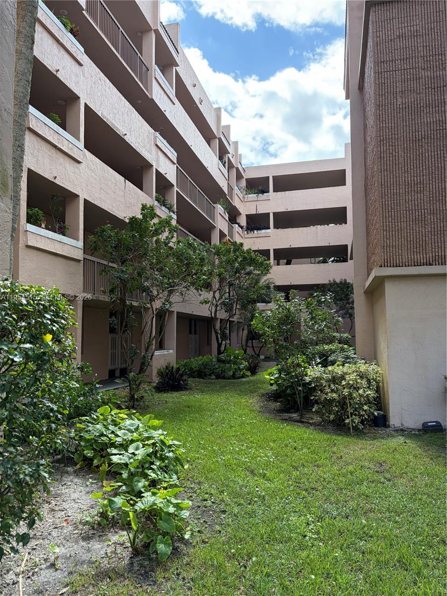 6800 Cypress Road, Unit 111 Plantation, FL 33317 - Photo 27 of 27