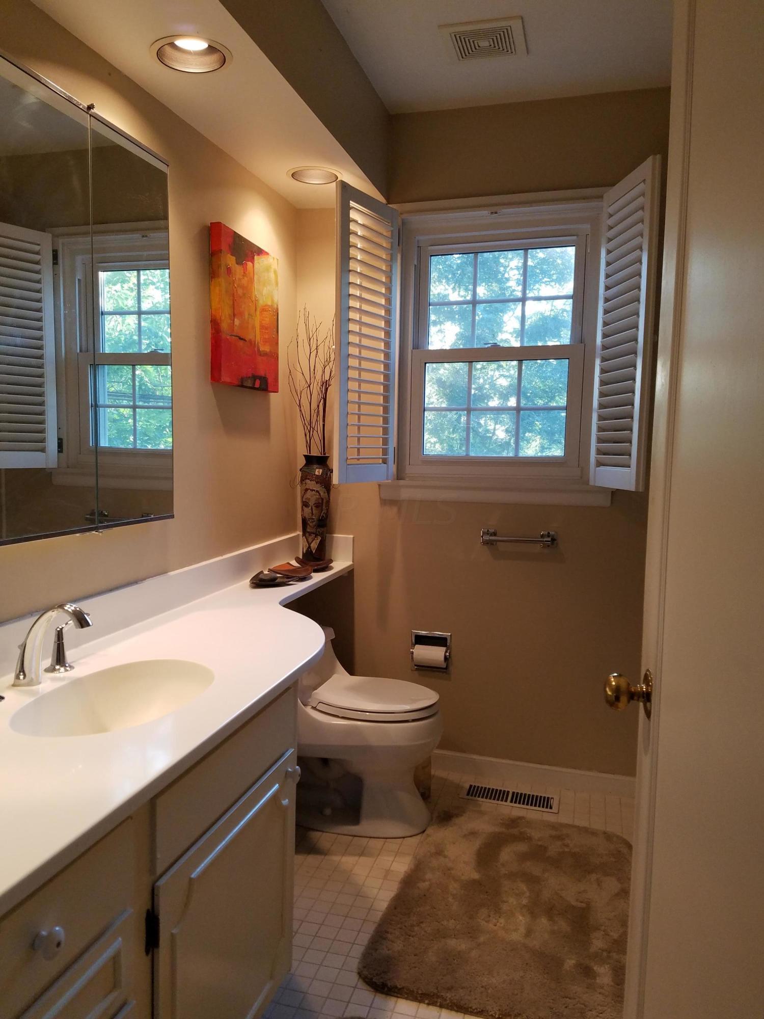 1631 Roxbury Road, Unit D3 Columbus, OH 43212 - Photo 18 of 35