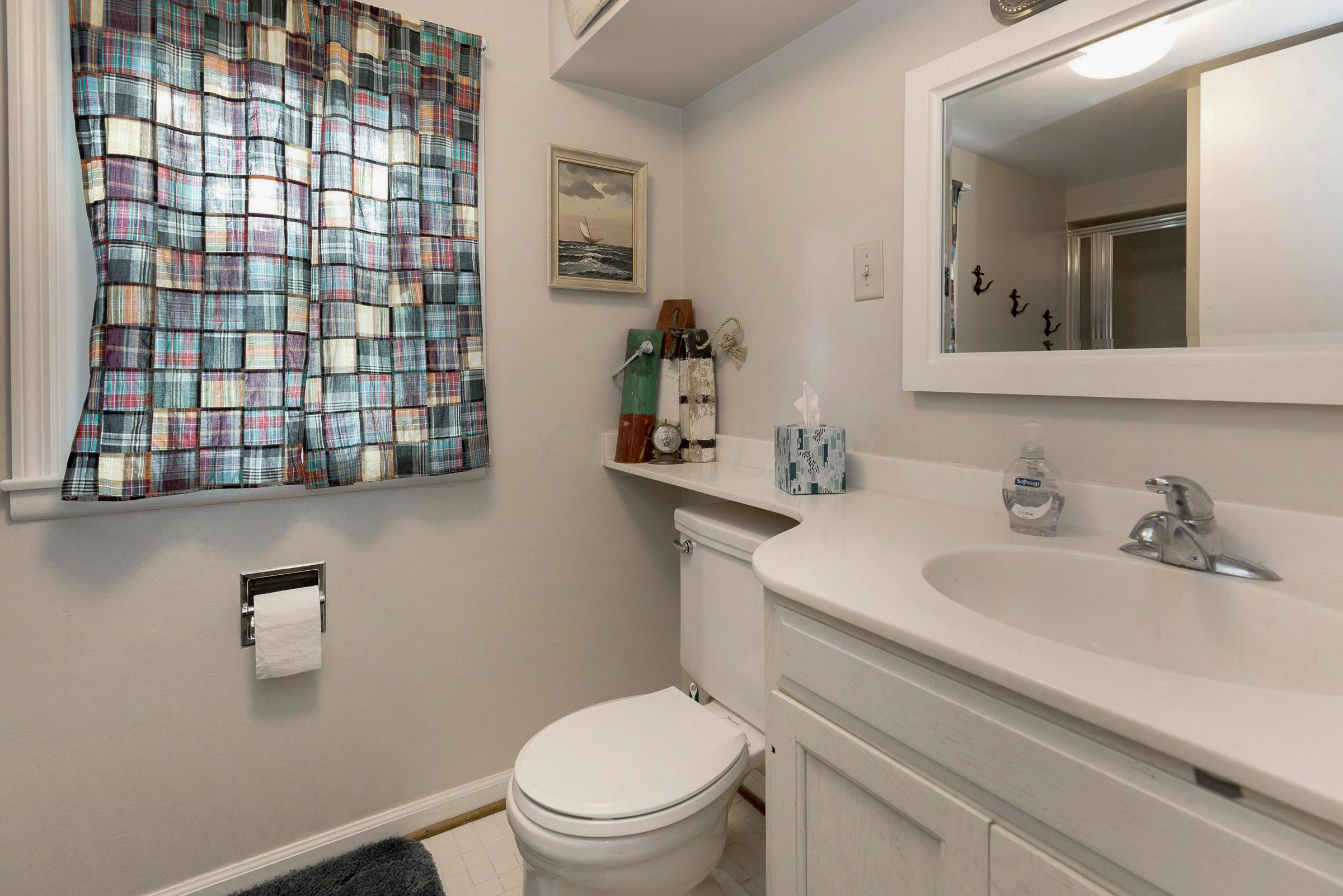 1631 Roxbury Road, Unit D3 Columbus, OH 43212 - Photo 26 of 35