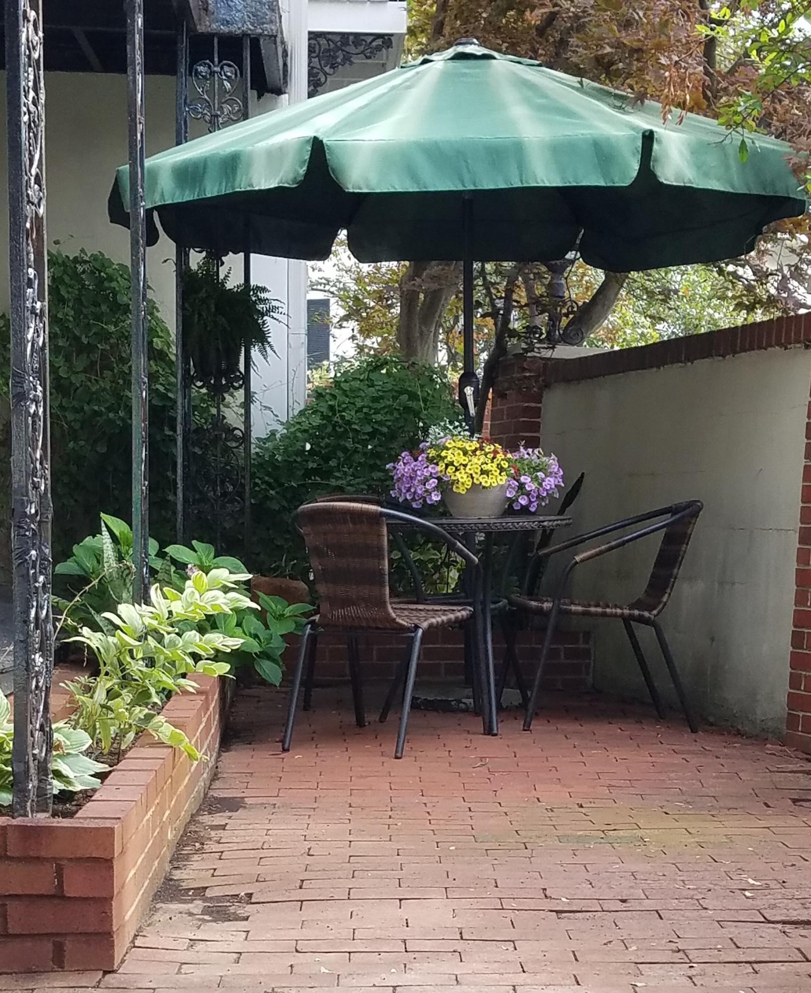 1631 Roxbury Road, Unit D3 Columbus, OH 43212 - Photo 6 of 35