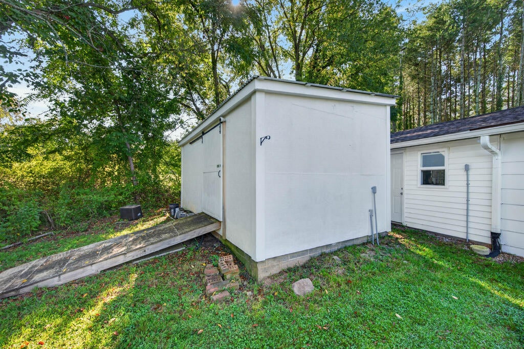 2359 Byrnes Chapel Road Bland, VA 24315 - Photo 59 of 85 Gallery Image 59
