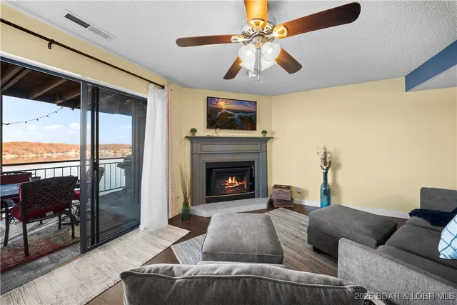$230,000 | 152 Falls Point Drive, Unit 2A, Lake Ozark, MO 65049