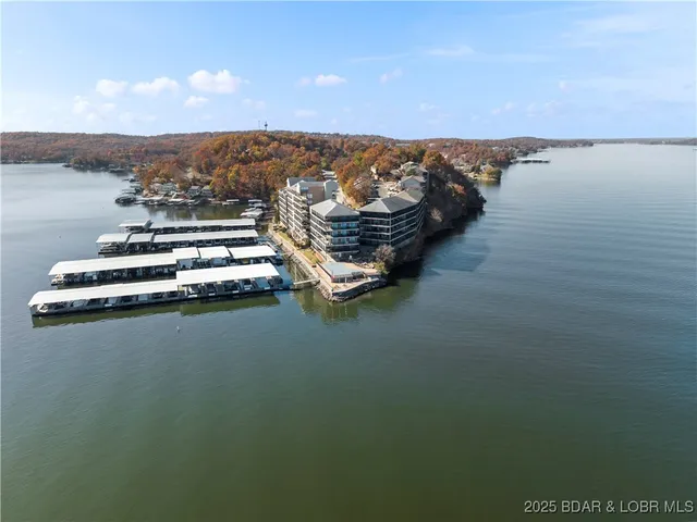 $230,000 | 152 Falls Point Drive, Unit 2A, Lake Ozark, MO 65049