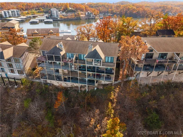 $230,000 | 152 Falls Point Drive, Unit 2A, Lake Ozark, MO 65049