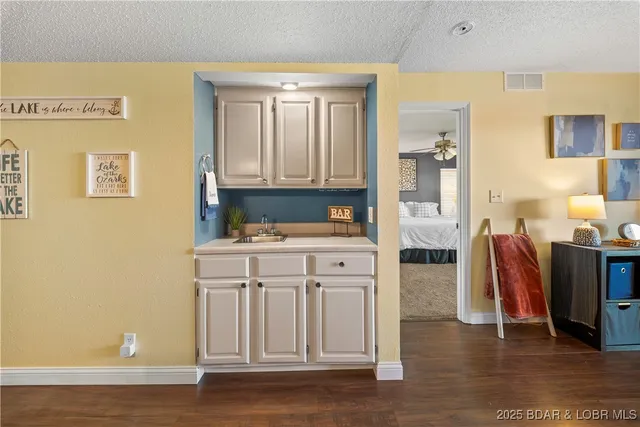 $230,000 | 152 Falls Point Drive, Unit 2A, Lake Ozark, MO 65049