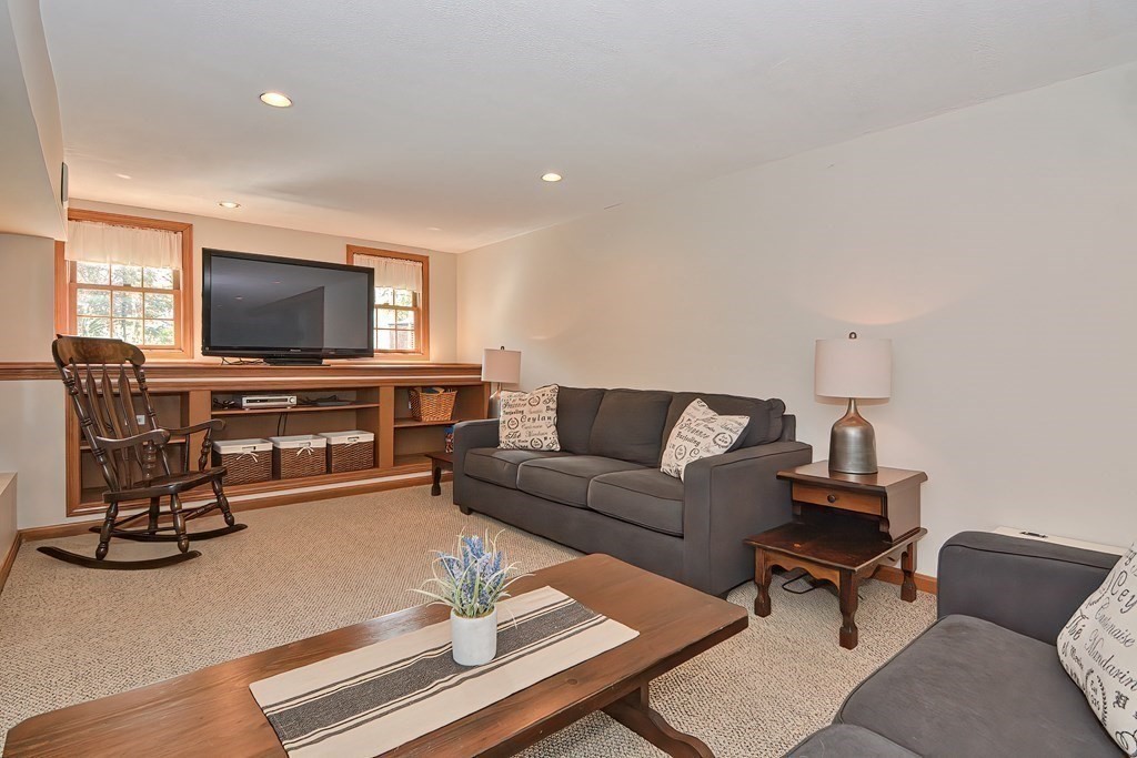 9 Whitney Road Hopedale, MA 01747 - Photo 36 of 39 Gallery Image 36