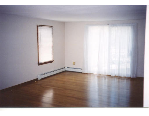 895 Regan Road Somerset, MA 02726 - Photo 4 of 5