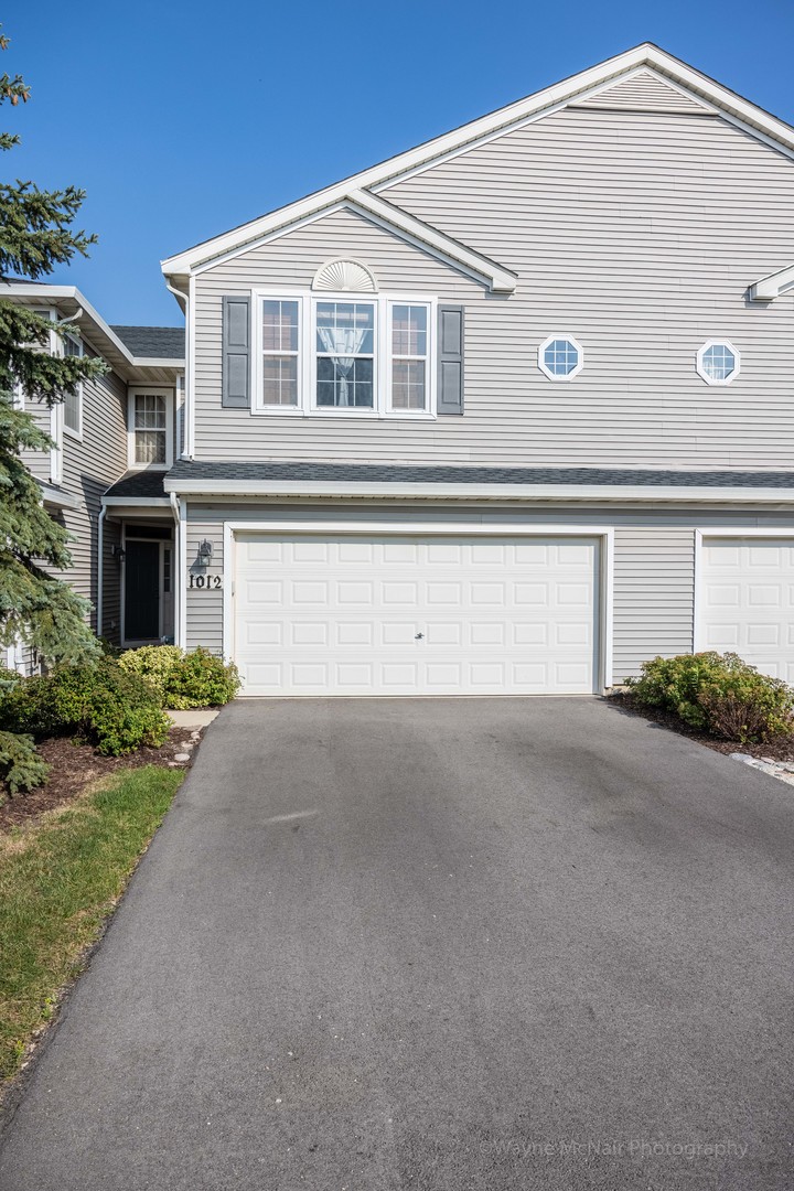 1012 Key Largo Drive Romeoville, IL 60446 - Photo 1 of 34