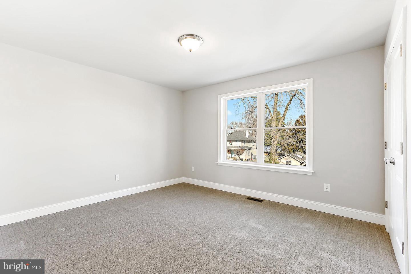 143 Riverside Road Essex, MD 21221 - Photo 10 of 14