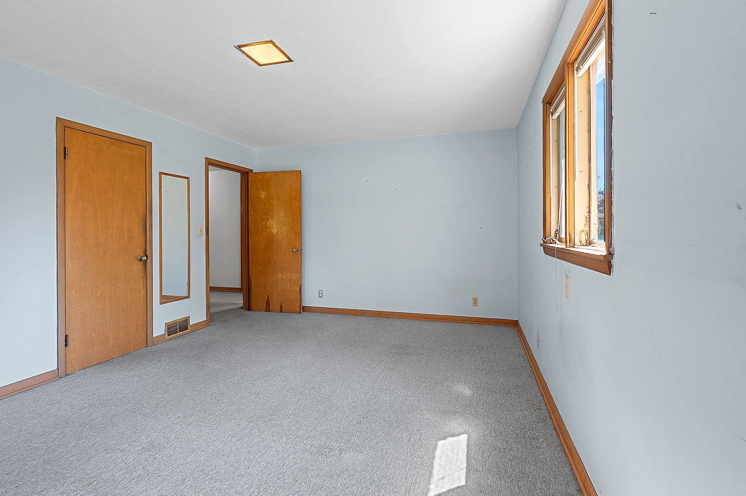 357 Jefferson Street Oconto, WI 54153 - Photo 23 of 62