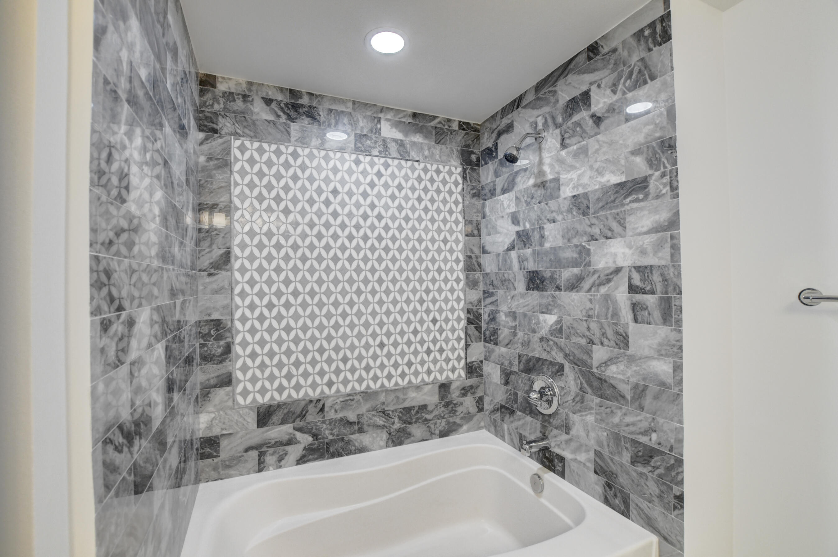 700 East Boynton Beach Boulevard, Unit 403 Boynton Beach, FL 33435 - Photo 20 of 35 27_ebf_99999 (37)and4more