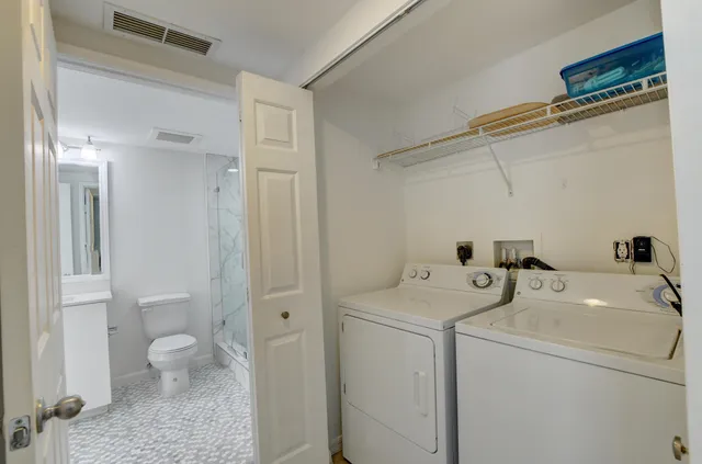 $5,750 | 700 East Boynton Beach Boulevard, Unit 403, Boynton Beach, FL 33435