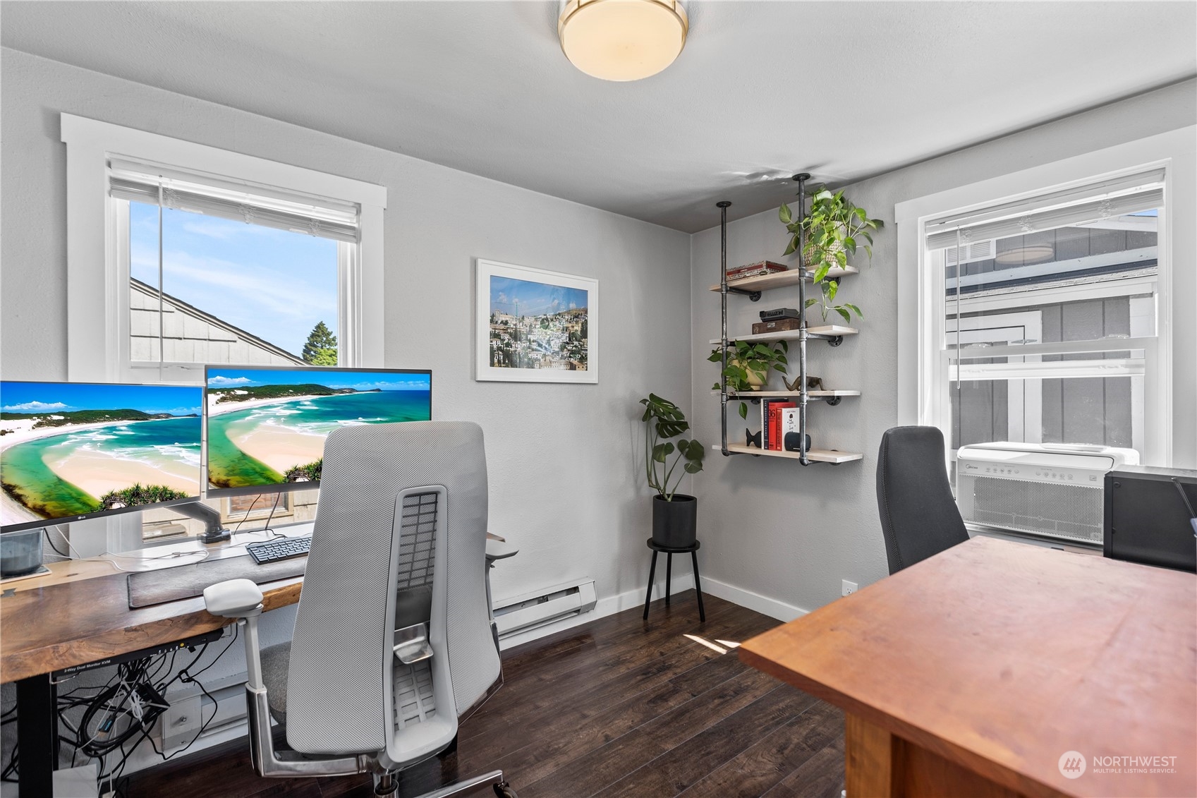 12012 Renton Avenue South Seattle, WA 98178 - Photo 16 of 29 Gallery Image 16