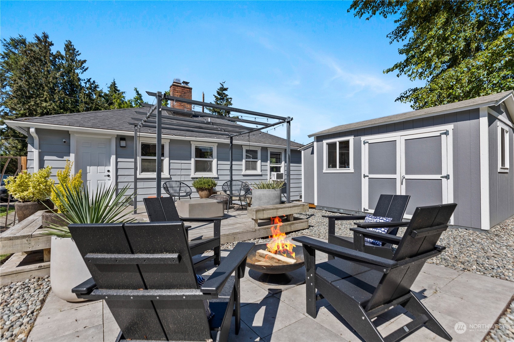 12012 Renton Avenue South Seattle, WA 98178 - Photo 19 of 29 Gallery Image 19