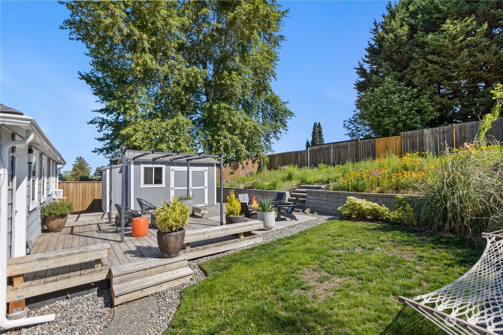 12012 Renton Avenue South Seattle, WA 98178 - Photo 22 of 29 Gallery Image 22