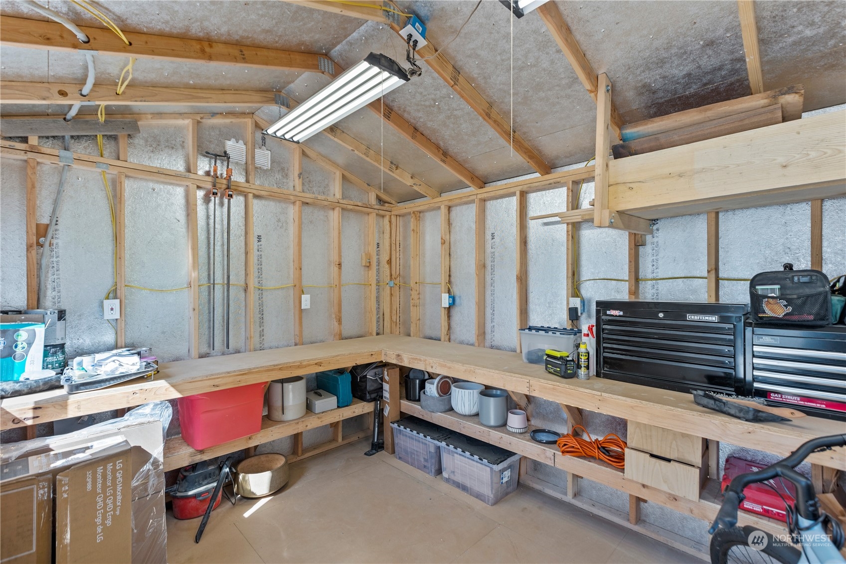 12012 Renton Avenue South Seattle, WA 98178 - Photo 23 of 29 Gallery Image 23