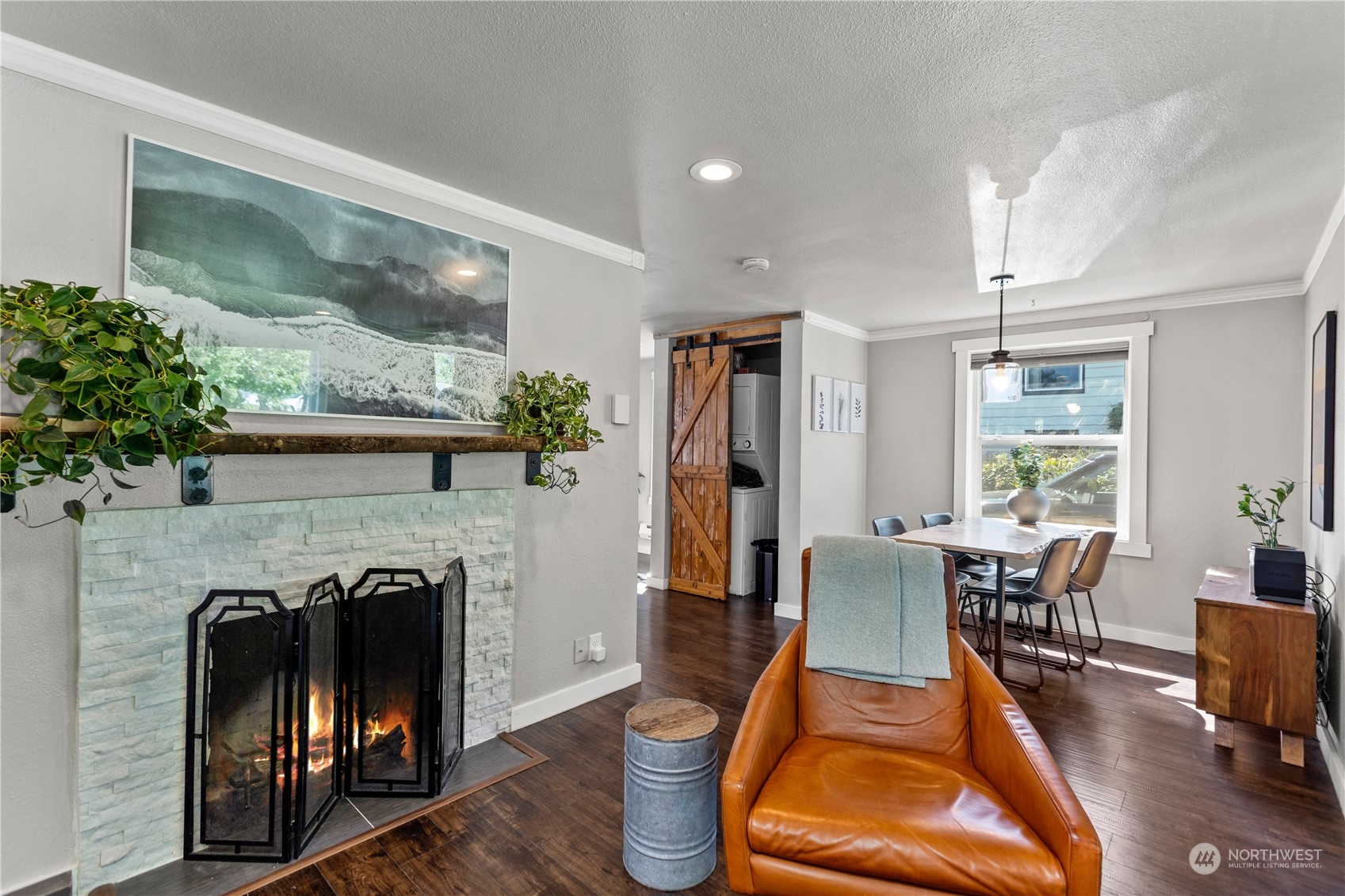 12012 Renton Avenue South Seattle, WA 98178 - Photo 6 of 29 Gallery Image 6