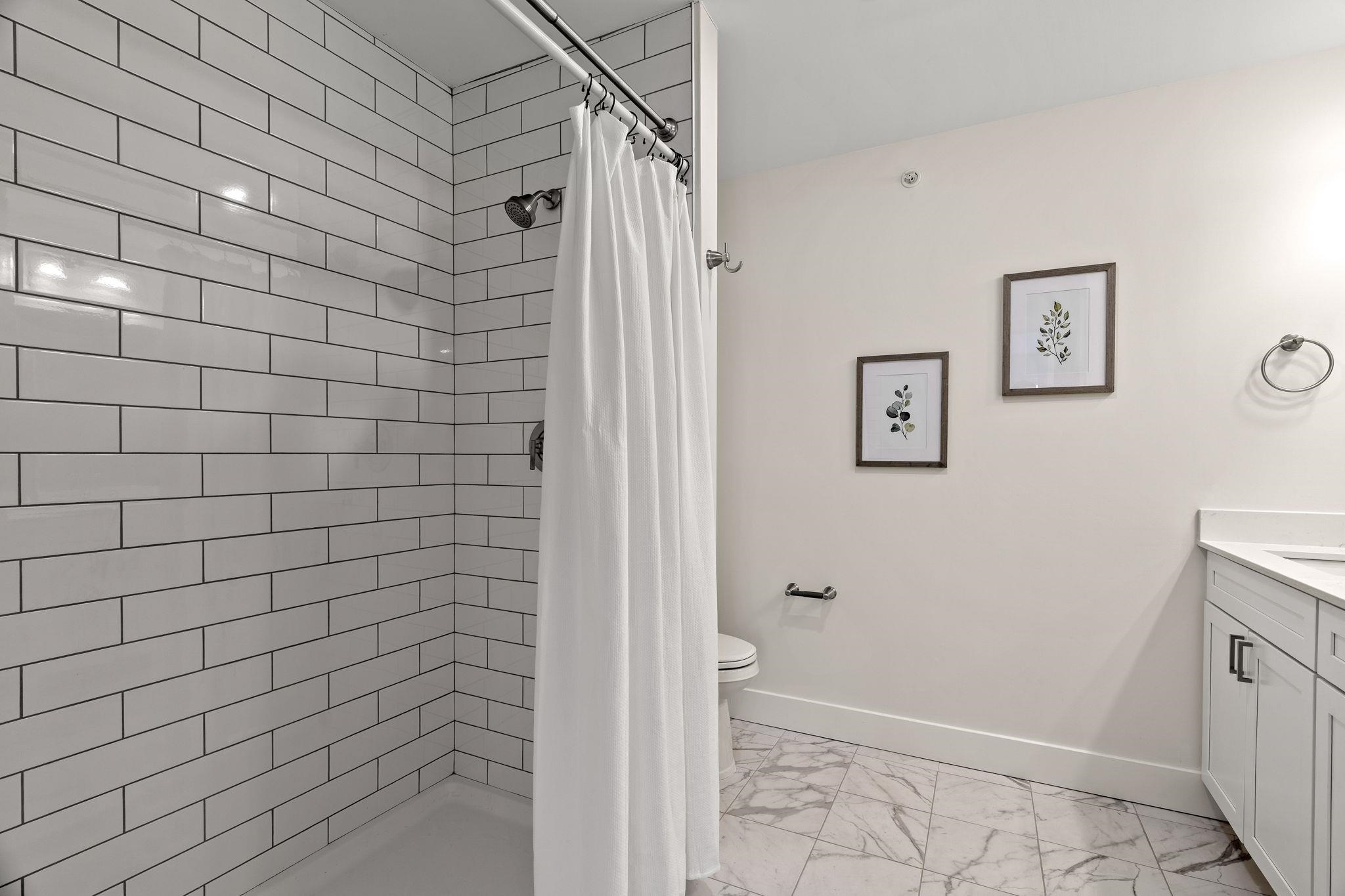 15 Suffolk Drive, Unit 5 Concord, NH 03303 - Photo 23 of 42