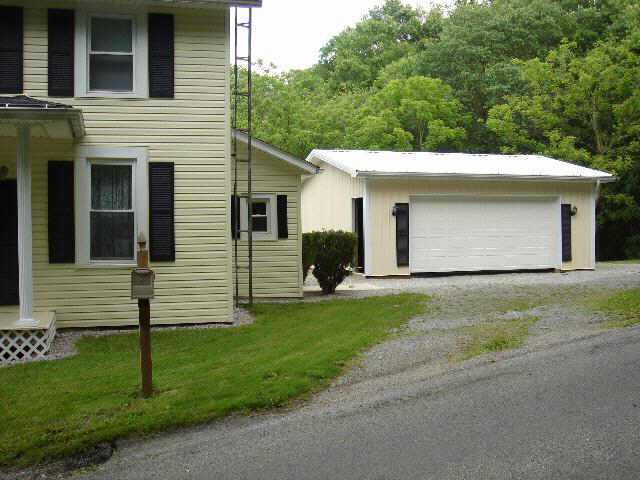 8690 Snortin Ridge Road Southwest Lancaster, OH 43130 - Photo 2 of 5