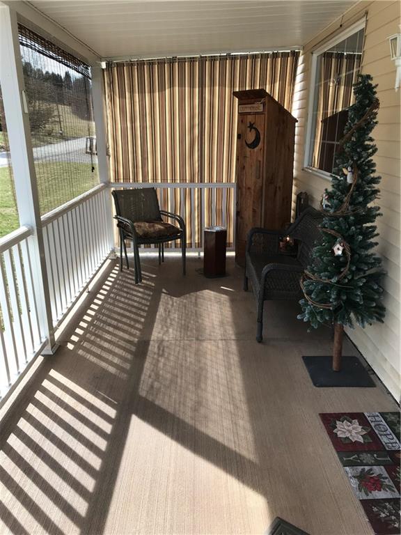 136 Air Shaft Road Apollo, PA 15613 - Photo 3 of 19 Gallery Image 3