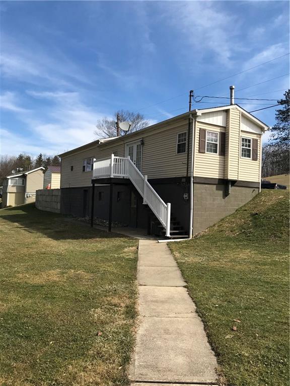 136 Air Shaft Road Apollo, PA 15613 - Photo 4 of 19 Gallery Image 4