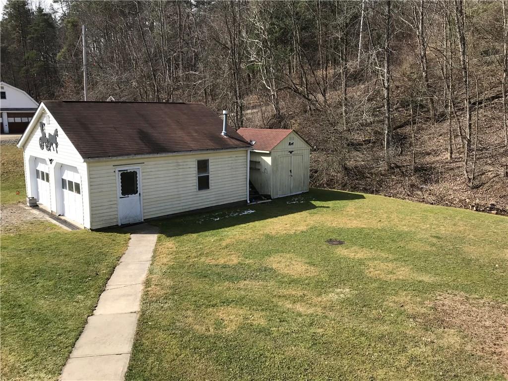 136 Air Shaft Road Apollo, PA 15613 - Photo 5 of 19 Gallery Image 5